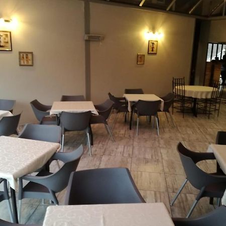 Skylight Lodge Harrismith Dış mekan fotoğraf