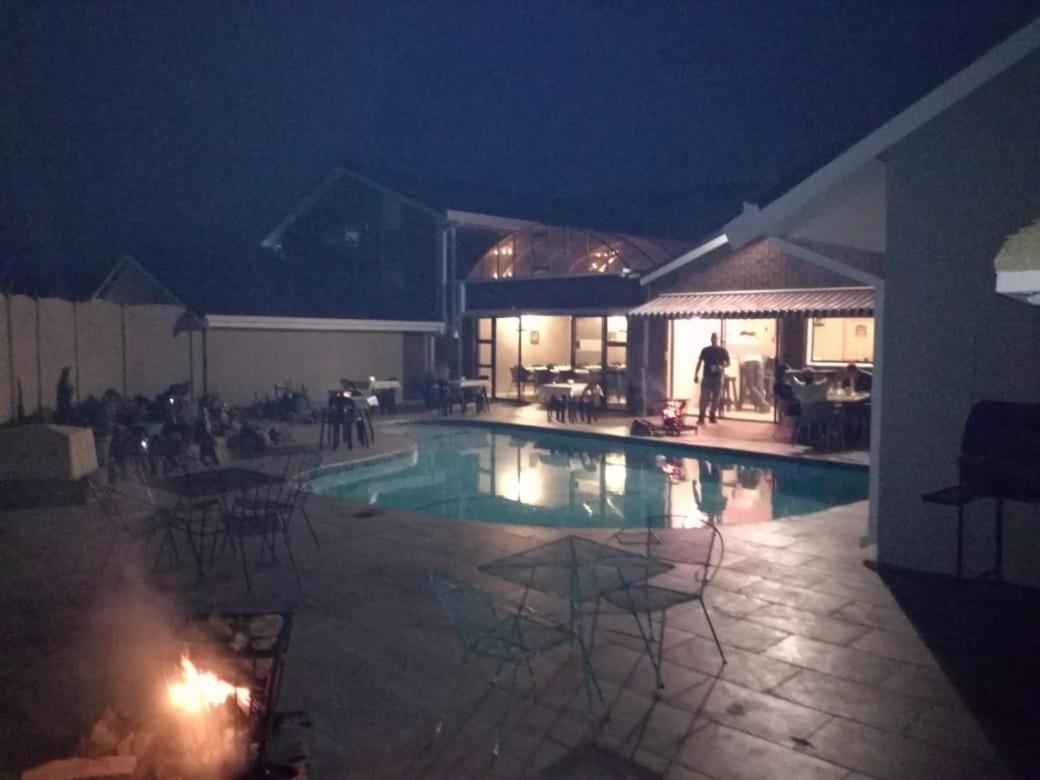 Skylight Lodge Harrismith Dış mekan fotoğraf